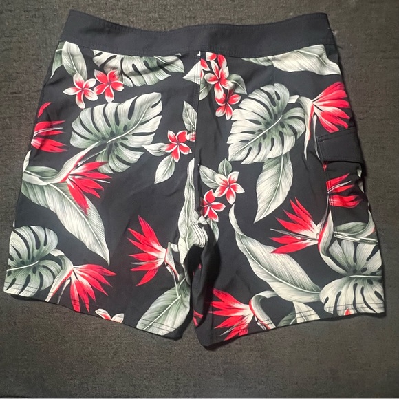 RVCA swim trunks - Picture 2 of 4